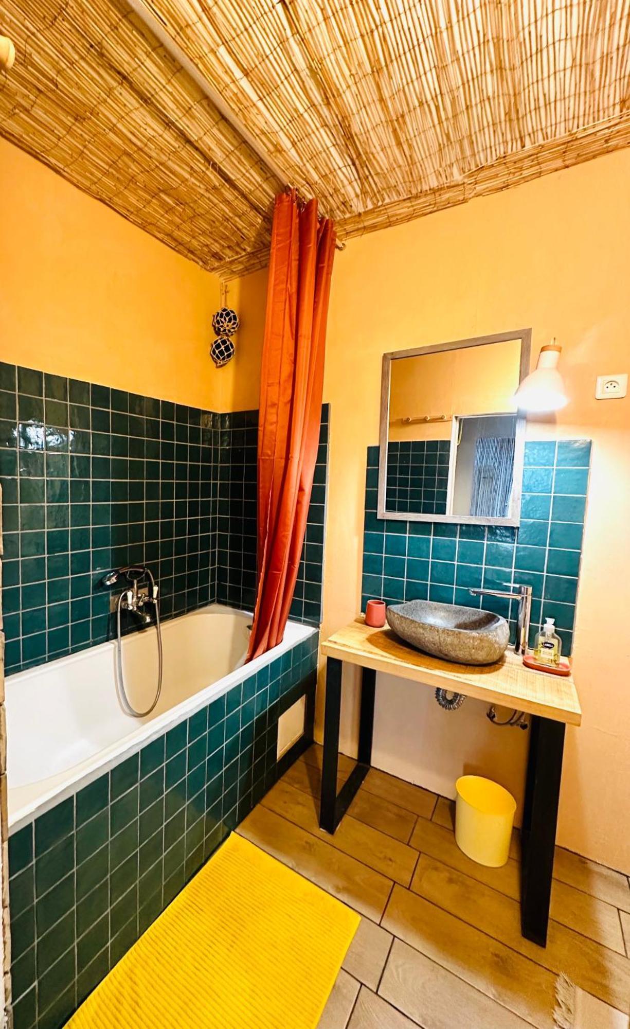 Appartamento Cosy, Climatise, Au Coeur De Sète Esterno foto